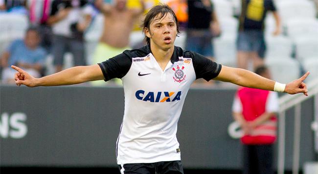 Romero celebra boa fase e mira titularidade no ataque corintiano