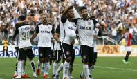 Corinthians inicia no deserto tentativa de novo título da Copa Libertadores