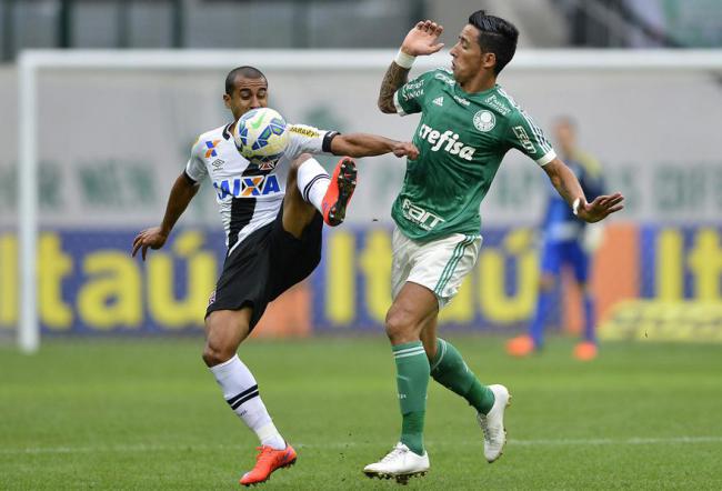 Palmeiras perde do lanterna Vasco e vê G4 do Brasileiro mais longe