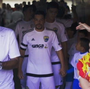 Kerlon quase abandonou a carreira antes de jogar pelo semi-amador Miami Dade (EUA) (Foto: Divulgação)