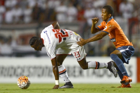 São Paulo x César Vallejo (PER)
