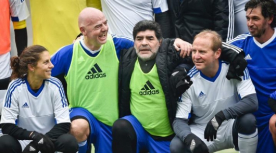 Maradona e Infantino