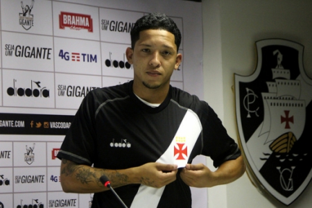 Lucas Perdomo, novo reforço do Vasco