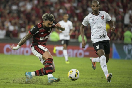 Análisis: Flamengo no transforma el dominio en resultado, y queda abierto el partido de vuelta de la Copa do Brasil Flamengo vs Atlético - Copa do Brasil