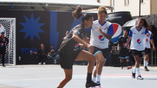 Infancia, prejuicios… Cristiane evalúa el fútbol femenino en Brasil y cuenta su historia de vida cristian