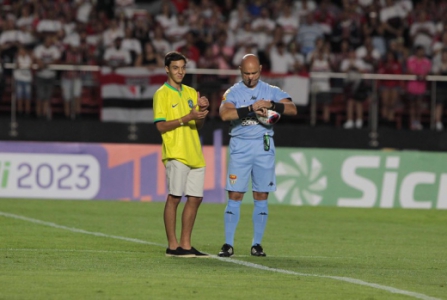 VIDEO: Vea cómo fue el día del nieto de Pelé con la escuadra de São Paulo antes de su debut en Paulistão Arthur Arantes do Nascimento - São Paulo)