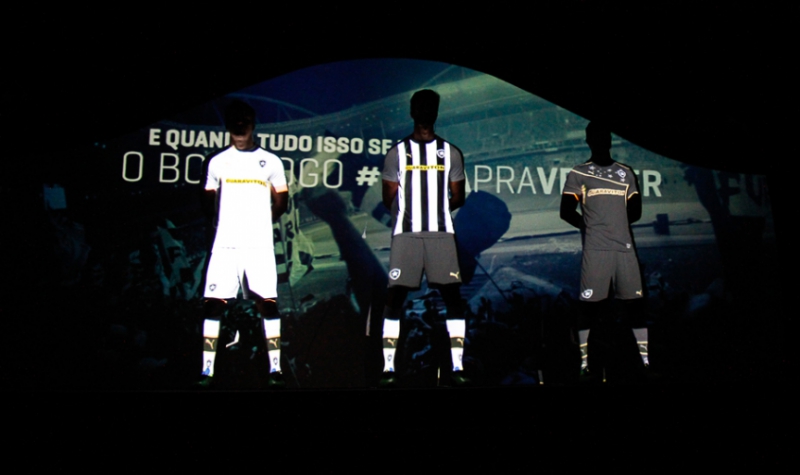 Botafogo lança seu novo uniforme (Foto: Ruano Carneiro/LANCE!Press)