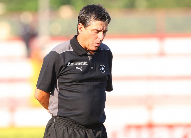Botafogo x Friburguense - Eduardo Hungaro (Foto: Paulo Sérgio/ LANCE!Press)