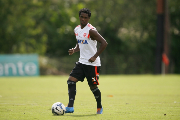 Luiz Antonio - Treino do Flamengo (Foto: Bruno de Lima/ LANCE!Press)
