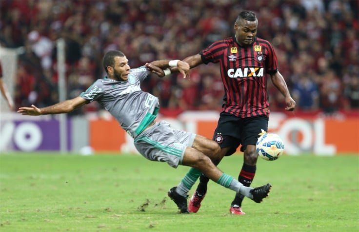 As imagens do empate de AtleticoPR x Palmeiras (foto:Geraldo Bubniak/AGB)