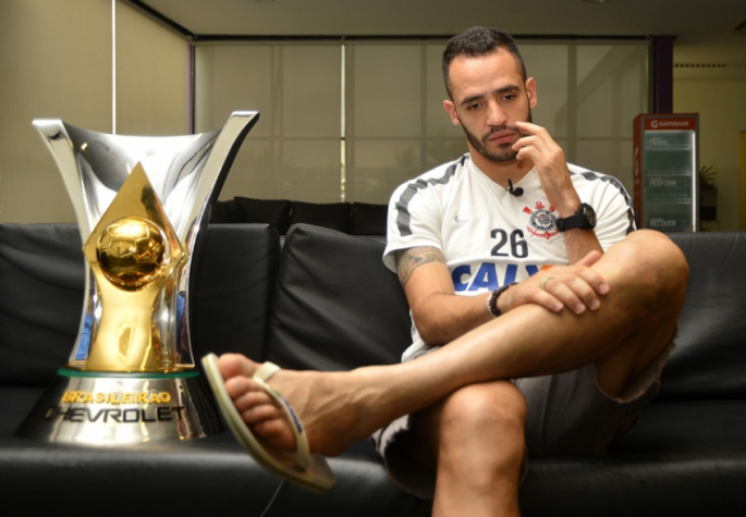 Presidente do Timão: 'Torcida pode ficar tranquila, Renato renovará'