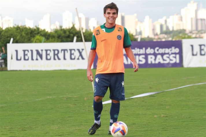 São Paulo e Flu vão brigar com Palmeiras por volante do Goiás