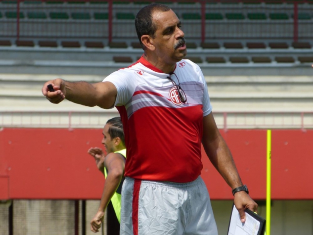 Ricardo Cruz técnico América-RJ (Foto: Raffa Tamburini/América-RJ)