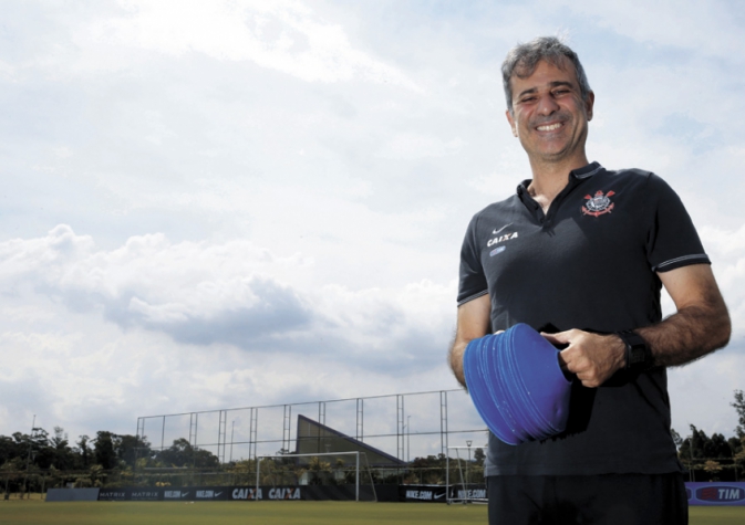 Tetra pelo Corinthians, preparador diz: 'Em 2015, jogamos por amor'