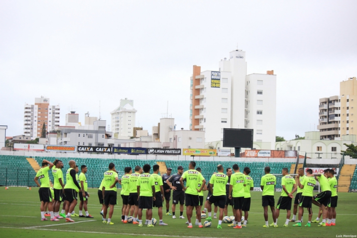 Figueirense volta aos trabalhos nesta quarta (Foto: Site oficial Figueirense)