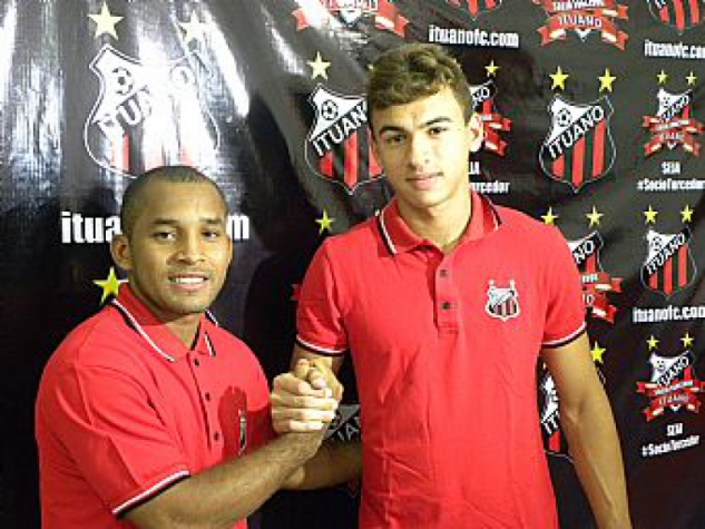 Atacantes Edinho e Ruan, durante apresentação no Ituano (Foto: Divulgação)