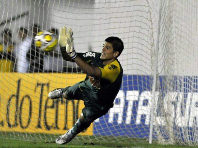 Victor Brasil, goleiro da Portuguesa (Foto: Divulgação)