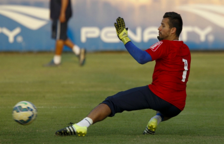 Fábio trabalha na pré-temporada para mais um ano defendendo a camisa do Cruzeiro (Foto: Divulgação/Cruzeiro)
