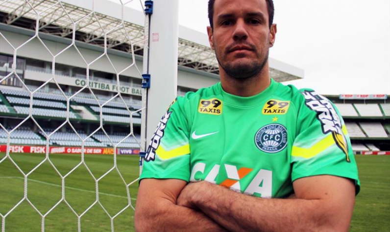 Wilson jogará no Coxa até 2017 (Foto: Divulgação / Site Oficial)