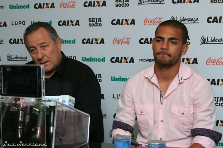 Wilfredo Brillinger e Clayton (Foto: Divulgação / Figueirense)