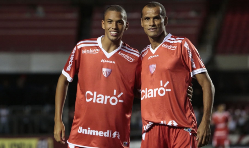 No dia 15 de março de 2014, por meio de seu Instagram, Rivaldo anunciou que sua carreira de jogador chegou ao fim. (Foto: Miguel Schincariol/LANCE!Press)