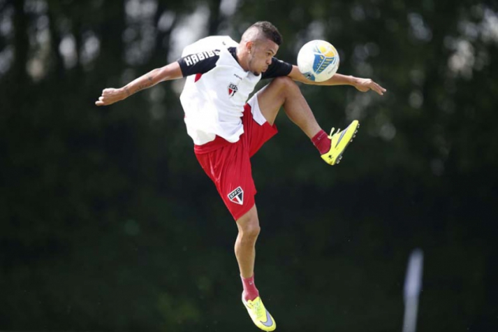 Auro - São Paulo (Foto: Ari Ferreira/Lancepress)