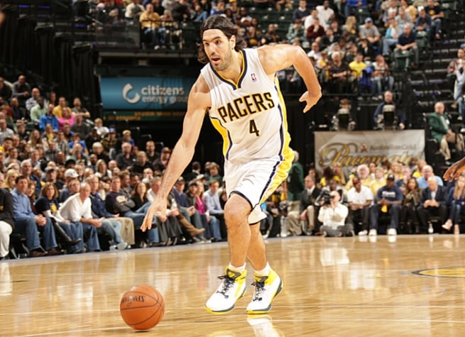 Luis Scola - Memphis Grizzlies x Indiana Pacers (Foto: Ron Hoskins/ AFP)