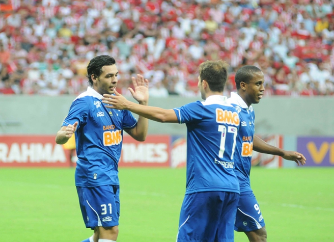 Náutico x Cruzeiro - Ricardo Goulart (Foto: Aldo Carneiro/ LANCE!Press)
