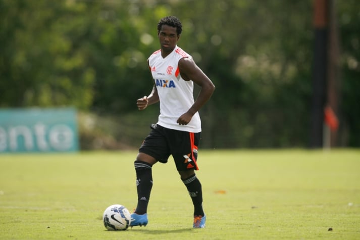 Luiz Antonio - Treino do Flamengo (Foto: Bruno de Lima/ LANCE!Press)