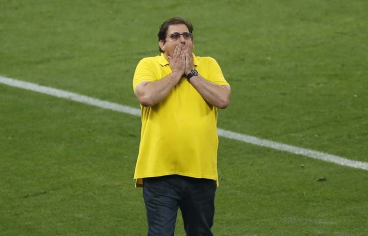Guto Ferreira - técnico da Chapecoense