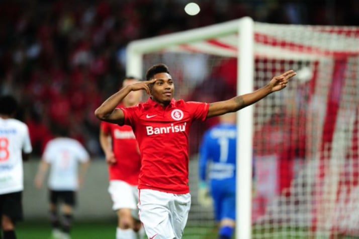 Vitinho (Foto: Divulgação/Internacional)