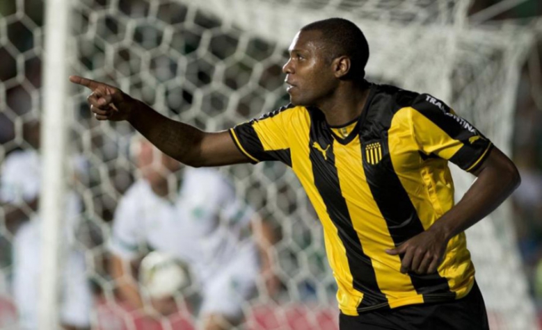 Zalayeta - Peñarol (Foto: Divulgação)