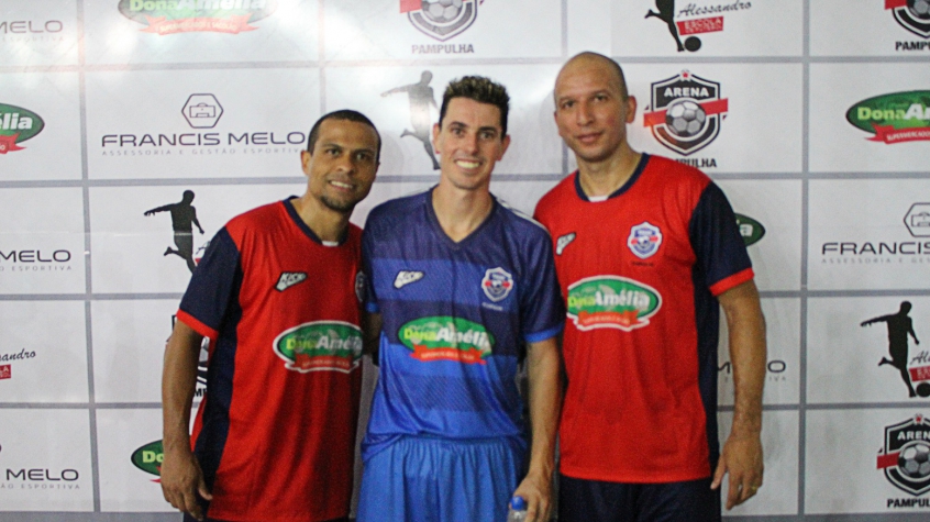 Ex-jogadores inauguram complexo esportivo na capital mineira (Foto: Divulgação)