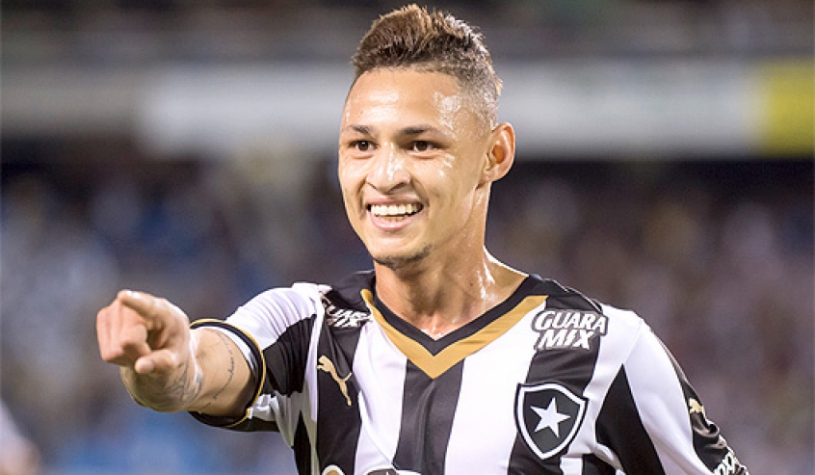 Neilton em ação pelo Botafogo (Foto: Celso Pupo/Fotoarena)