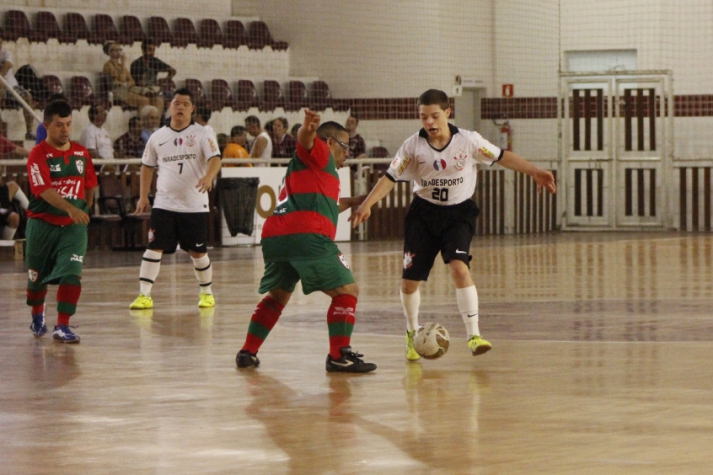 Corinthians é campeão no Futsal Down