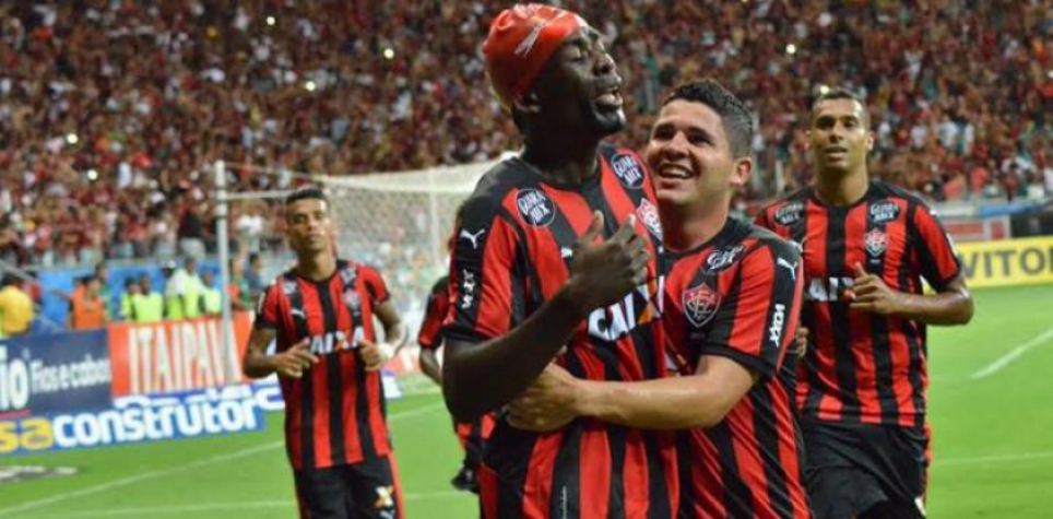 Kanu (Divulgação/EC Vitória)