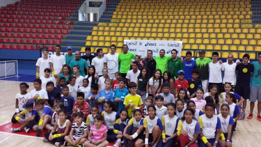 João Souza, o Feijão, e equipe no I Feijão Tennis Day
