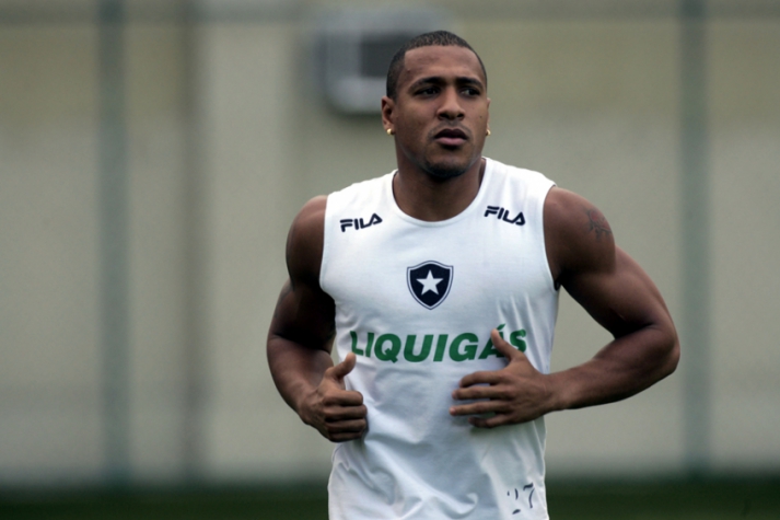 Victor Simões - Botafogo (Foto: Paulo Sergio/Lancepress)