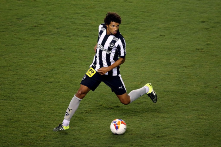 Willian Arão (Foto: Vitor Silva/SS Press)
