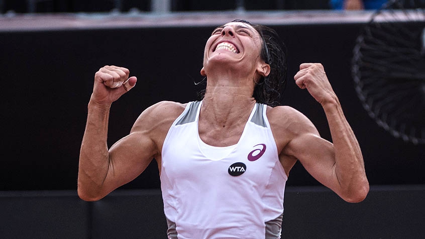 HOME - Francesca Schiavone conquista o Aberto do Rio (Foto: Yasuyoshi Chiba/AFP)