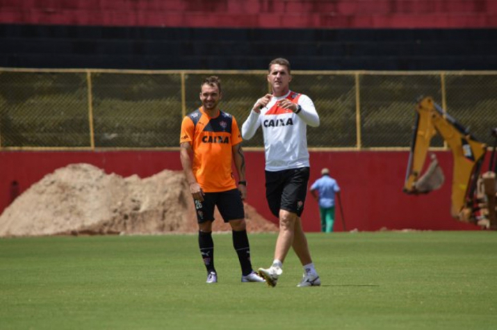 Treino Vitoria Wagner Mancini (foto:Divulgação)