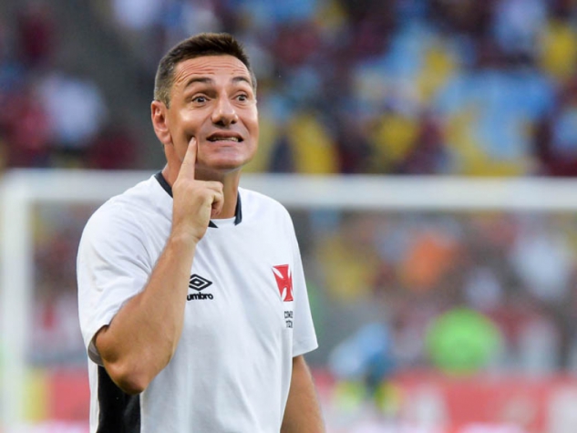 Doriva foi demitido do Vasco na 8ª rodada do Brasileirão (Foto: Celso Pupo / Fotoarena)