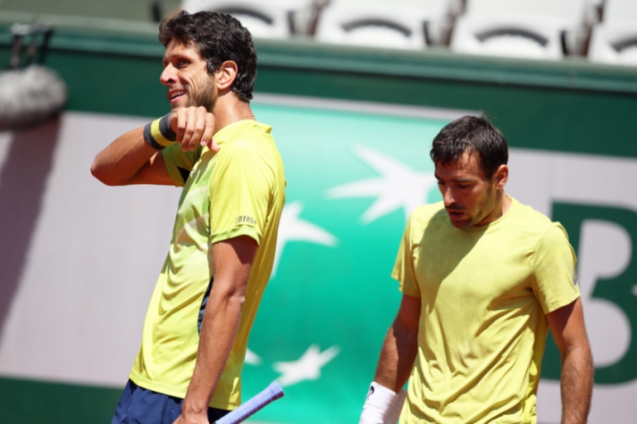 Ao lado do croata Ivan Dodig, Melo venceu holandês Jean-Julien Rojer e pelo romano Horia Tecau e foi à final de Roland Garros (Foto: Ron Angle/Vipcomm)
