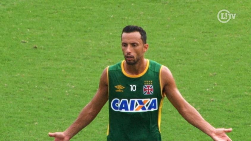 Nenê no treino do Vasco