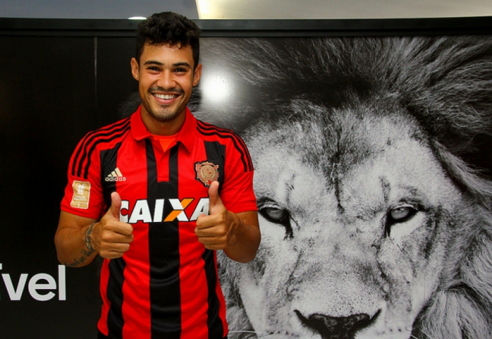 Vinícius Araújo