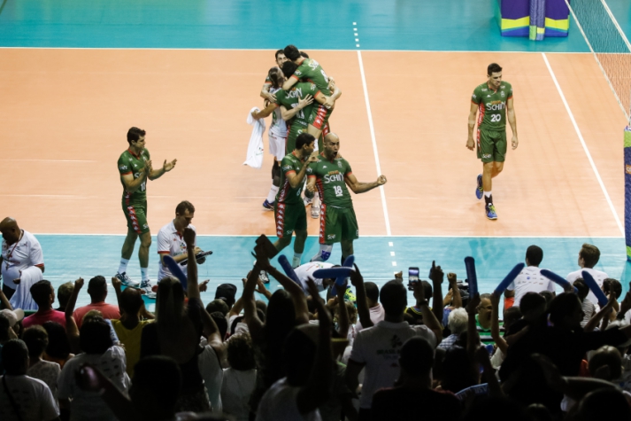 Vôlei Brasil Kirin durante partida da Superliga (Foto: Divulgação)