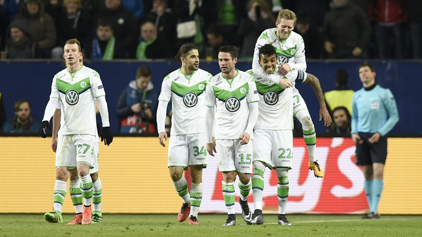 HOME - Wolfsburg x Gent - Liga dos Campeões - Luiz Gustavo (Foto: Odd Andersen/AFP)