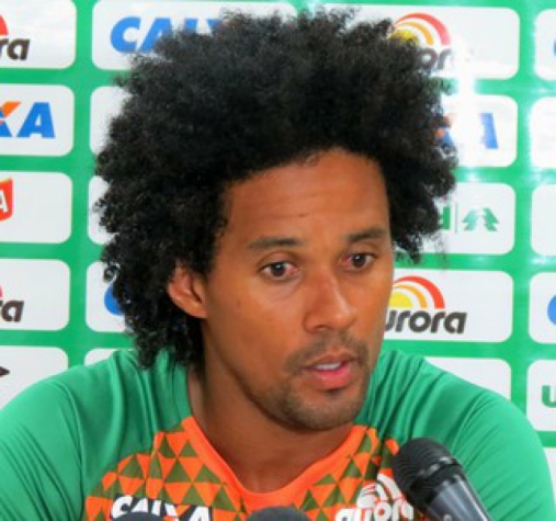 Kempes pede compromisso e fala sobre a responsabilidade de vencer neste sábado (Foto: Cleberson Silva/Chapecoense)