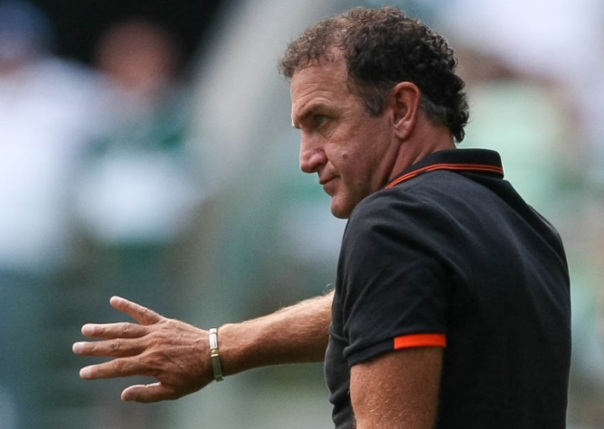 Palmeiras espera definir nesta sexta-feira a contratação de Cuca