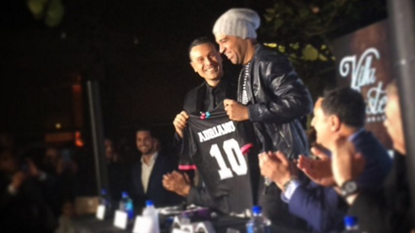 HOME - Adriano Imperador é apresentado pelo Miami United (Foto: Reprodução/Miami United)